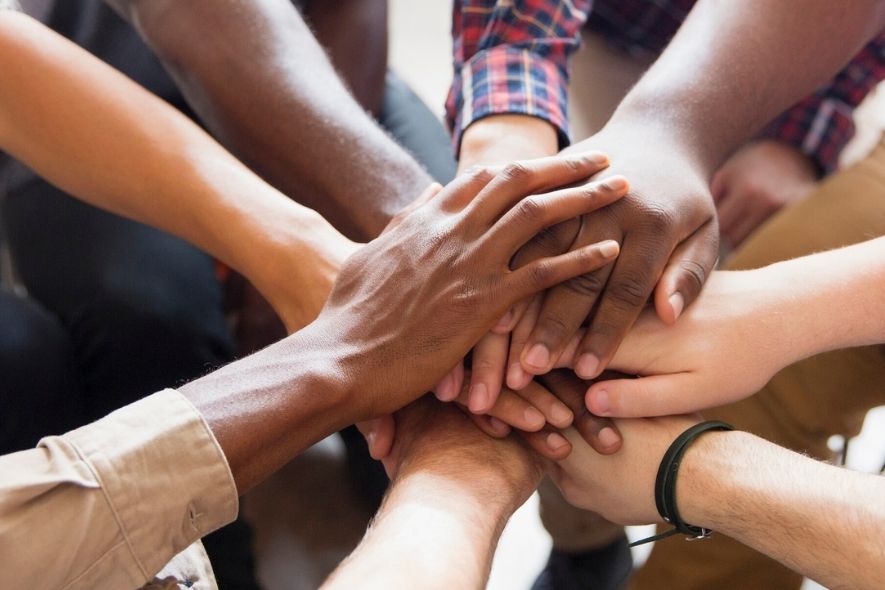 hands in a circle